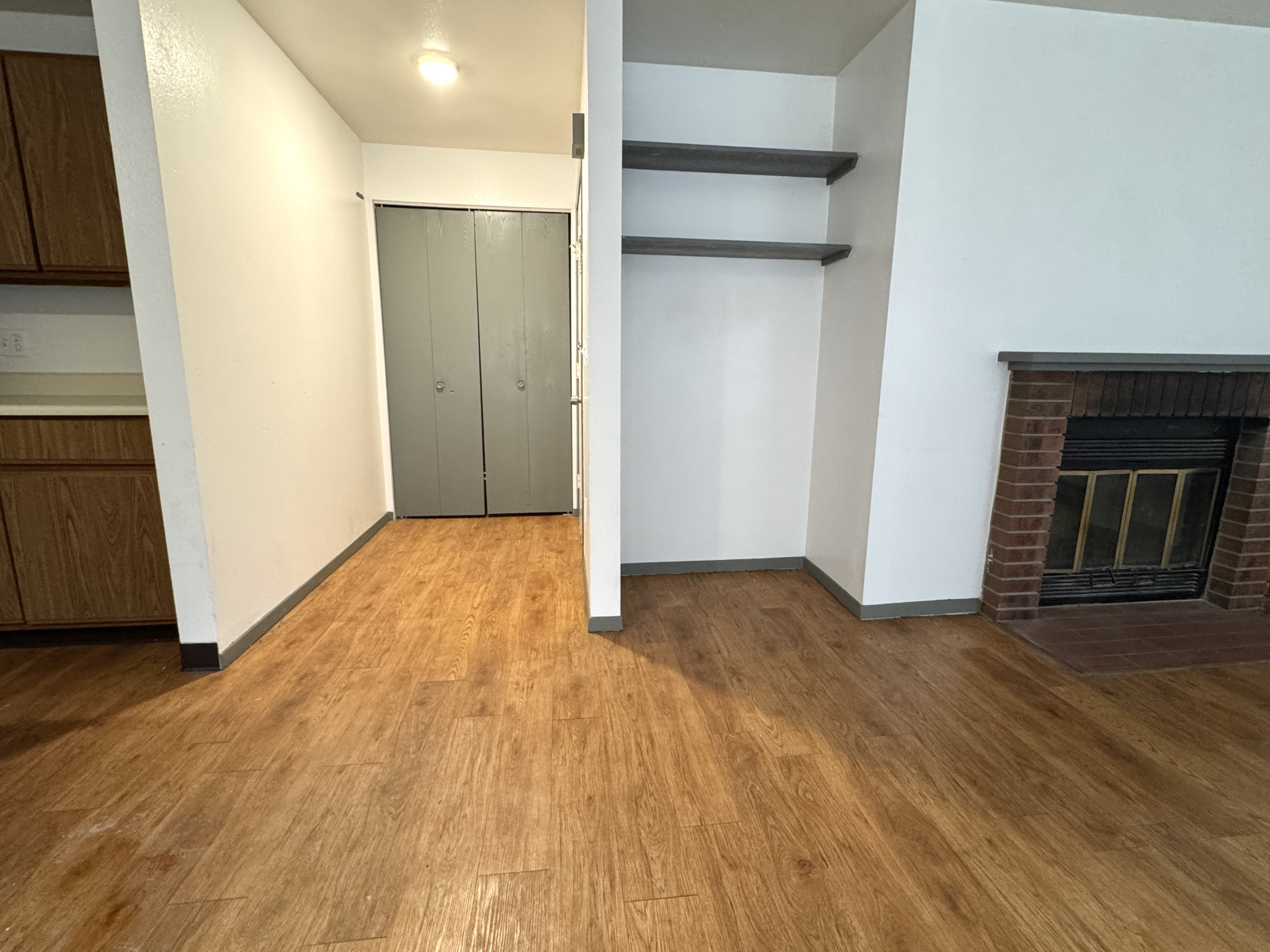 4501 Boardwalk Dr